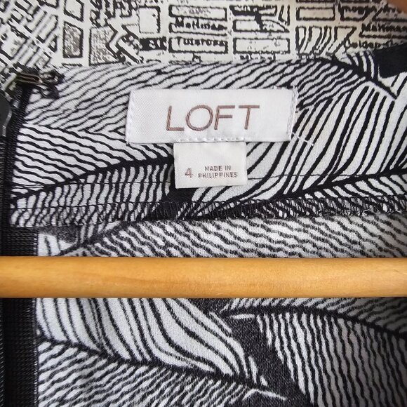 Loft Women’s Fern Wrap Romper Black White Botanical Print Pockets - Picture 4 of 5